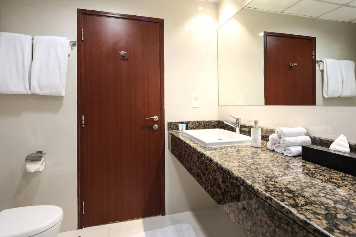 Frank Porter - Sadaf 6 Dubai Exterior photo